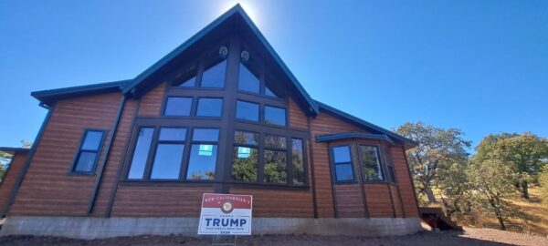 New Californian's for Trump Yard Signs - Image 3