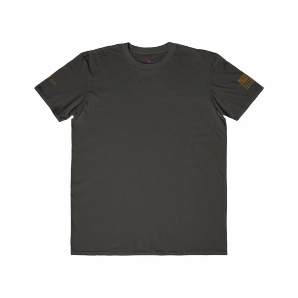 Men's Minimalist  Lightweight Fashion Tee - Image 7