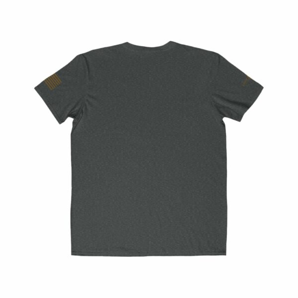 Men's Minimalist  Lightweight Fashion Tee - Image 4
